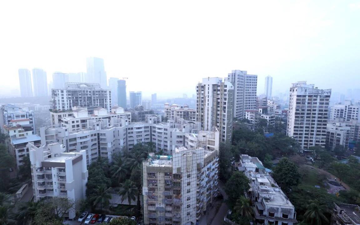 Malad East Apartment | 100 m² Apartment ∙ 3 bedrooms ∙ 9 guests