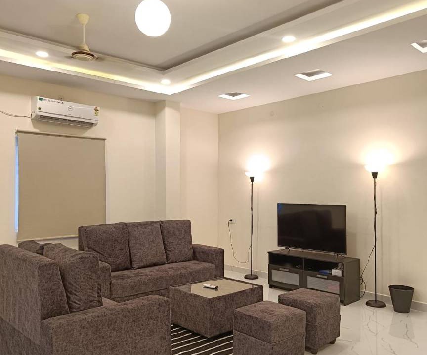 Manikonda House | 100 m² House ∙ 1 bedroom ∙ 2 guests