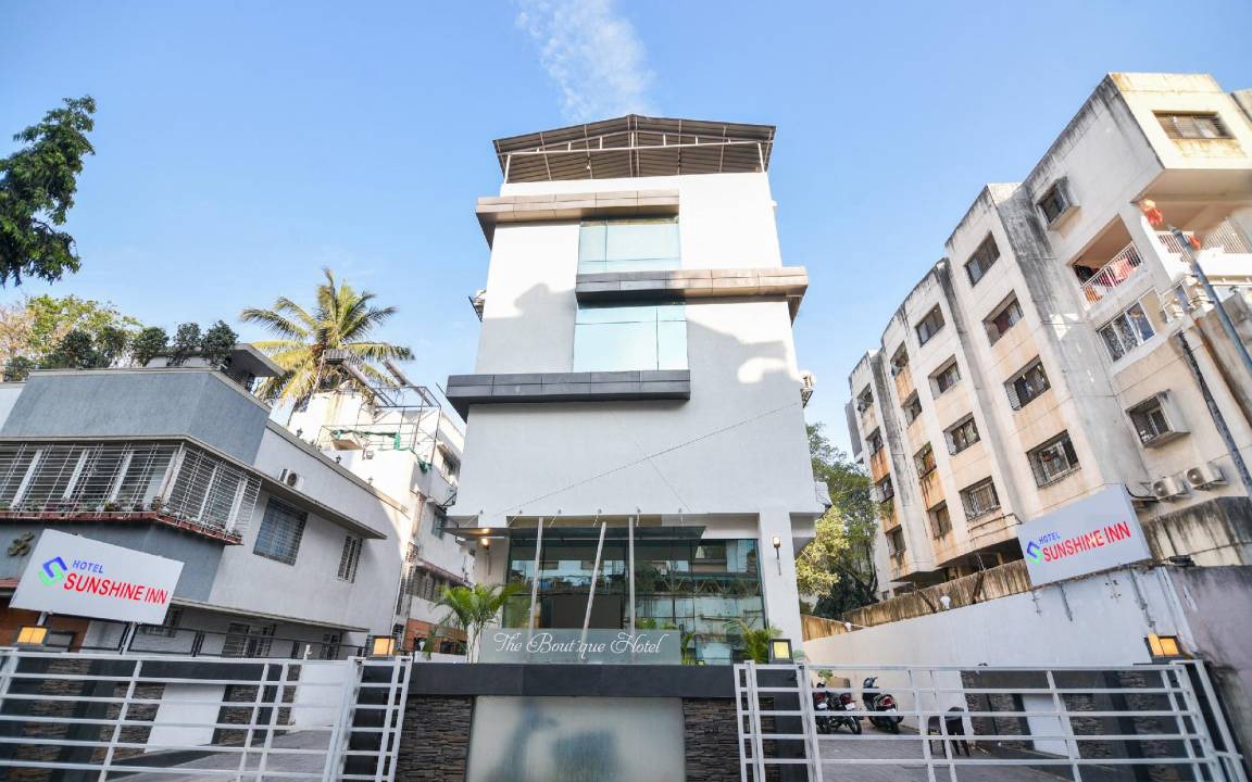 Central Pune Hotel | 12 m² Hotel ∙ 2 guests
