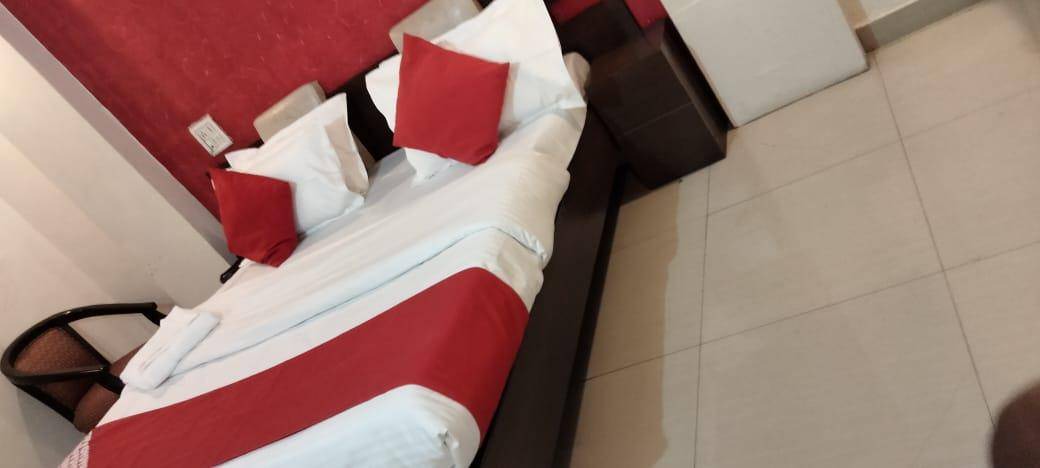 Amarnath Hotel | 15 m² Hotel ∙ 2 guests
