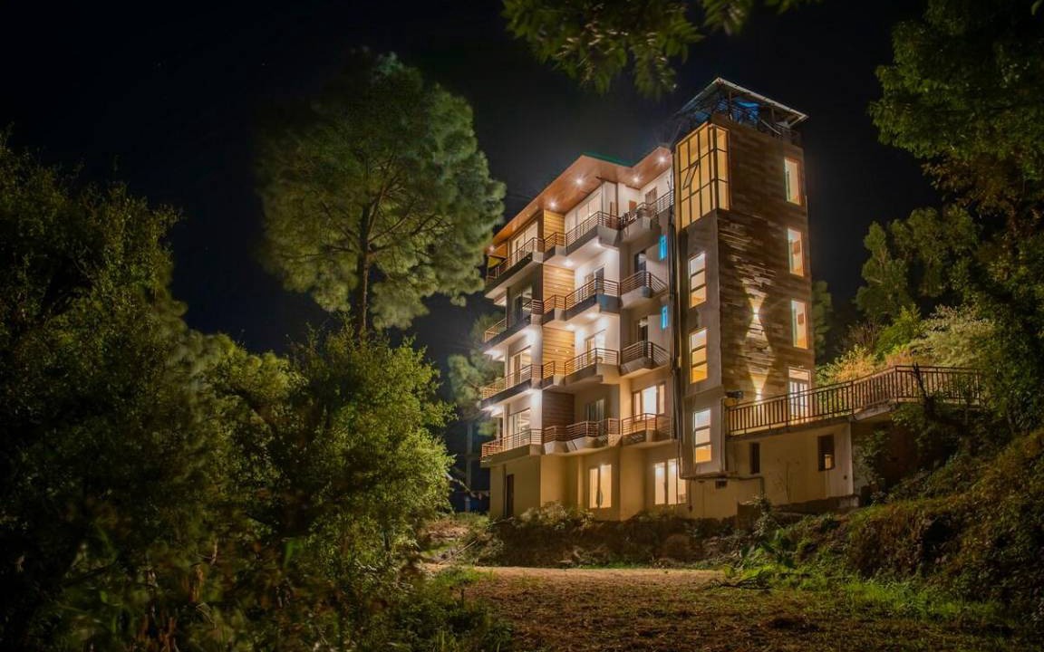 Kumarhatti Villa | 150 m² Villa ∙ 5 bedrooms ∙ 12 guests