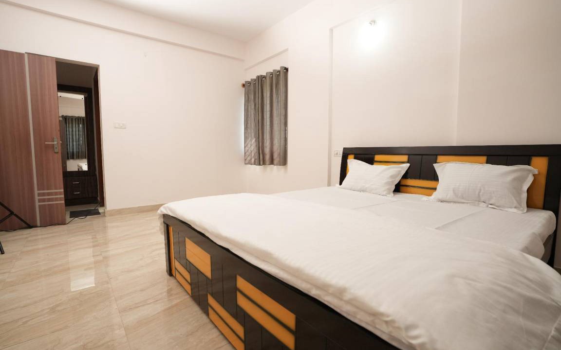 Bengaluru Apartment | 2400 m² Apartment ∙ 2 bedrooms ∙ 9 guests