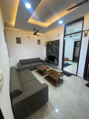 Dwarka Apartment | 2BHK Stay in Dwarka