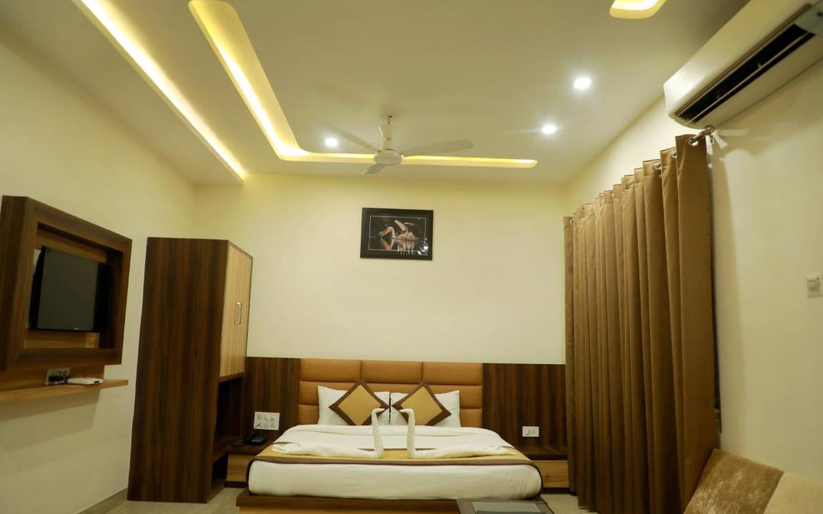 Bharatpur Hotel | 30 m² Hotel ∙ 6 guests