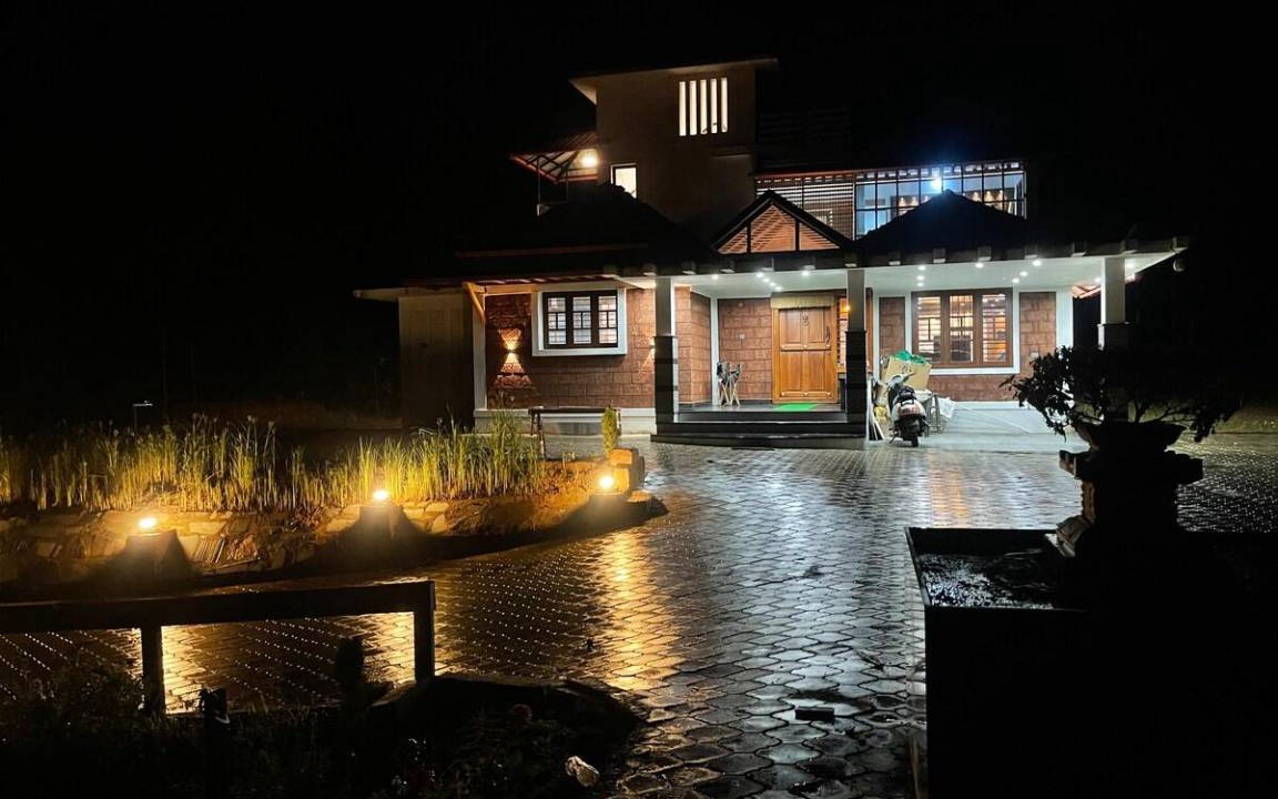 Sringeri House | 3000 m² House ∙ 4 bedrooms ∙ 12 guests