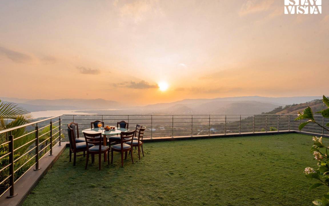Pune Villa | 325 m² Villa ∙ 4 bedrooms ∙ 12 guests