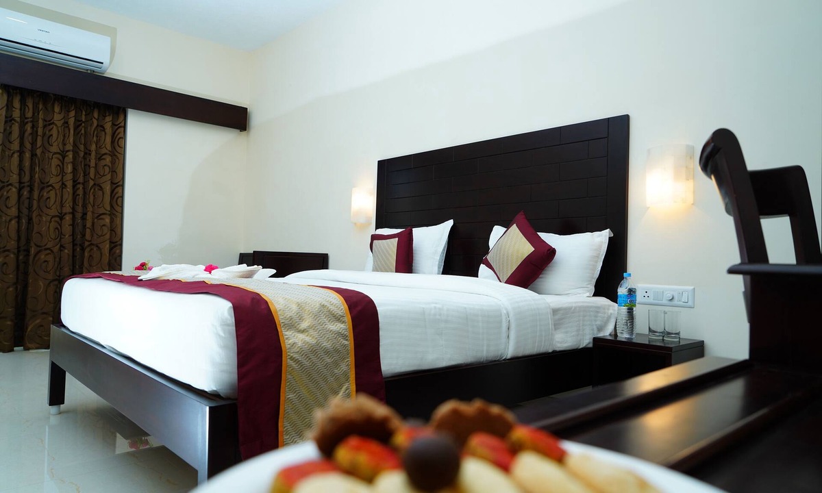 Courtallam Hotel | 5 Falls Resort