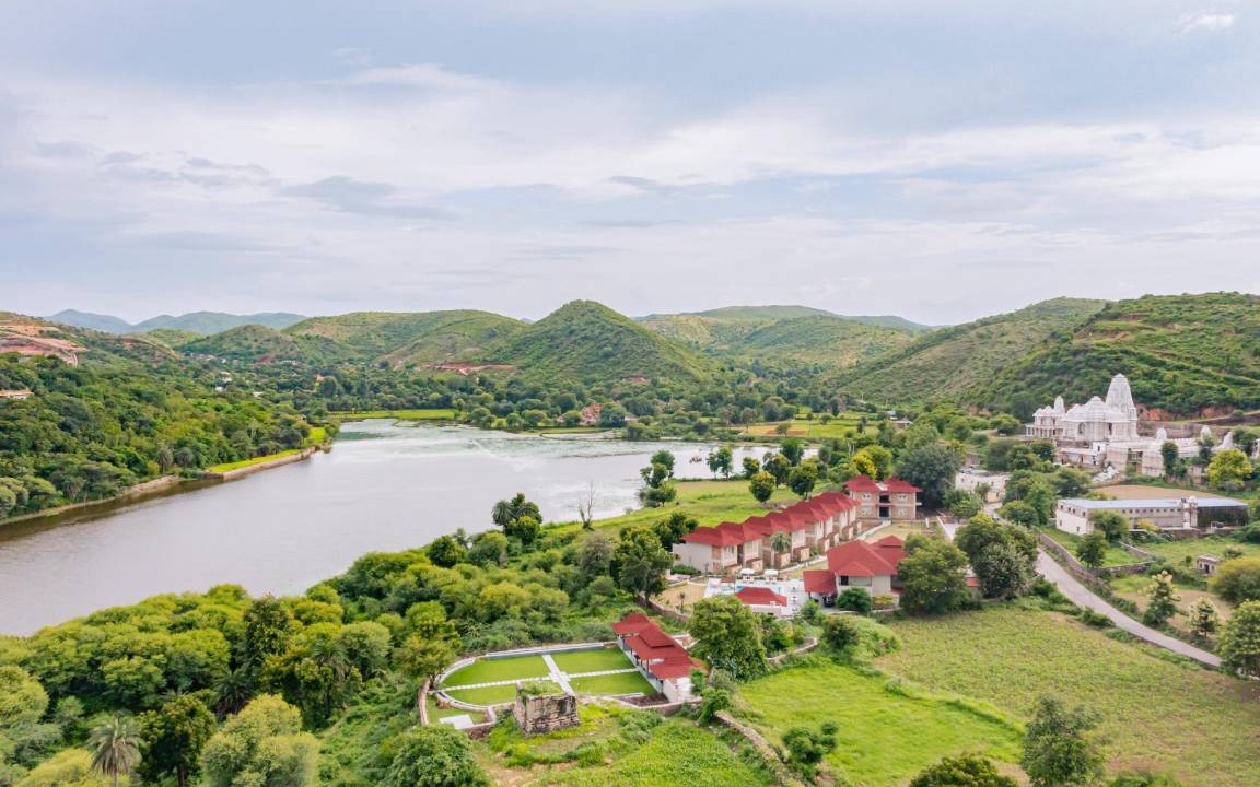 Eklingji Resort | 51 m² Resort ∙ 3 guests