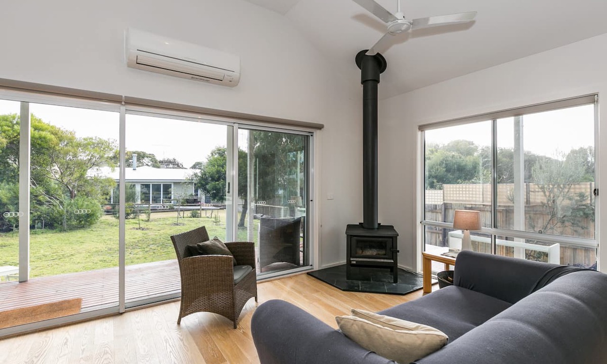 Anglesea House | 7 Parker