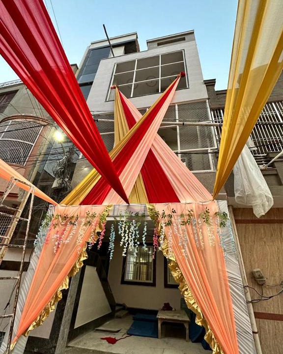 Vrindavan Apartment | Aaradhika Home Stay