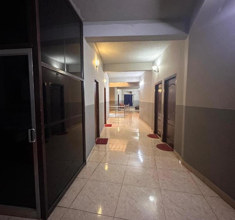Perambra Hotel | AARIA Tourist Home, PERAMBRA
