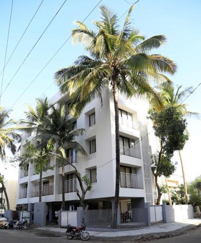 Nashik Bed & Breakfast | Aashiyana Inn