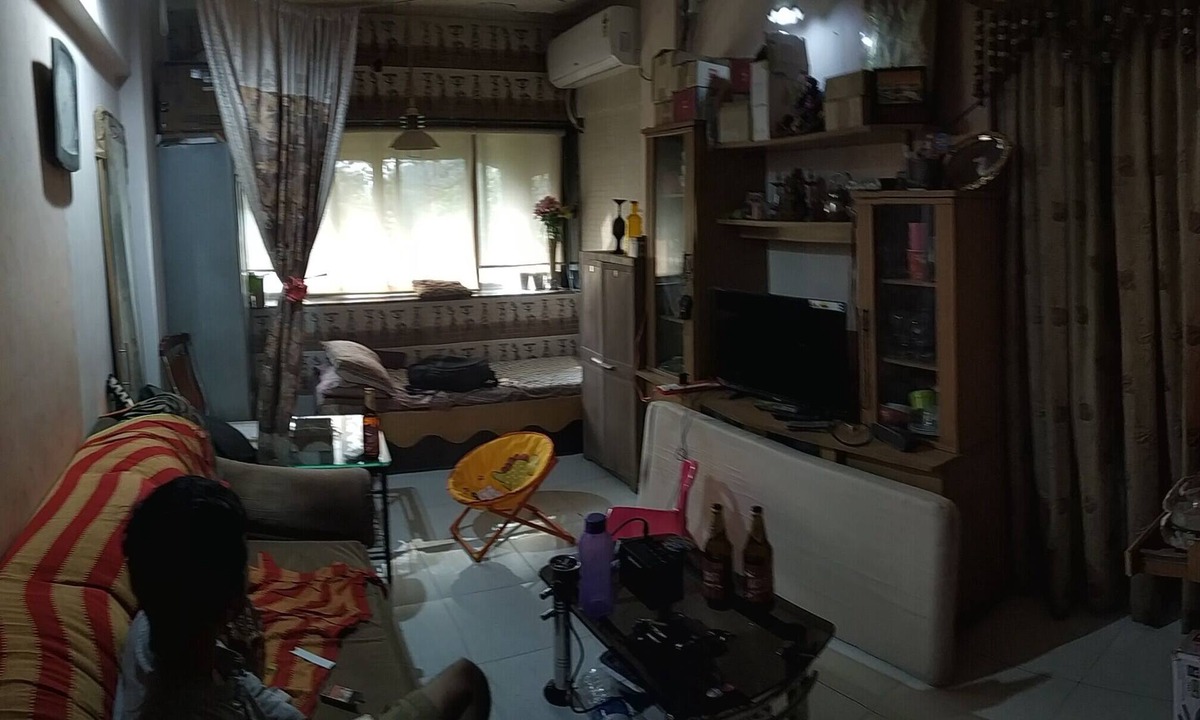 Jogeshwari East Apartment | Air conditioned, fully furnished 1RK, ideal for 2-3 persons.