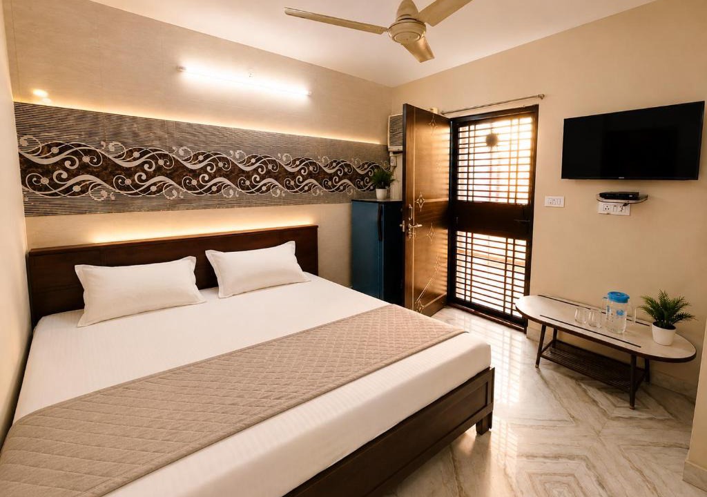 Rohini Hotel | AMAN RESIDENCY