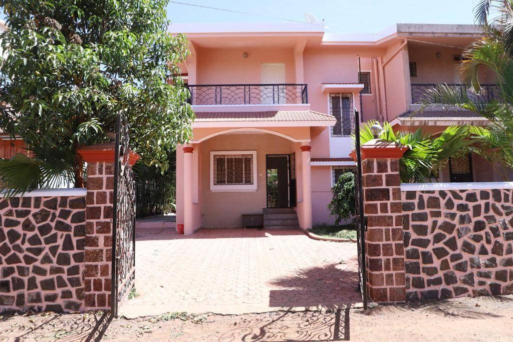 Panchgani Apartment | Apartment ∙ 8 guests