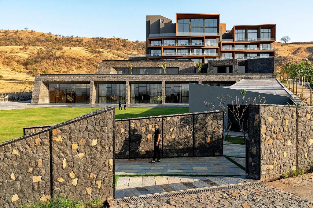 Nashik Resort | Aria Resort & Spa