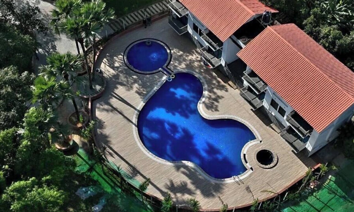 Dhaka Division Hotel | Aristocrat Resort Purbachal