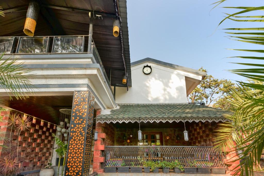Nandanwan Hotel | Azalea Villa