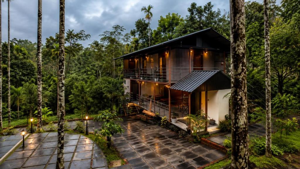 Vayittiri Resort | Banasura Wetlands Wayanad Boutique Pool Resort