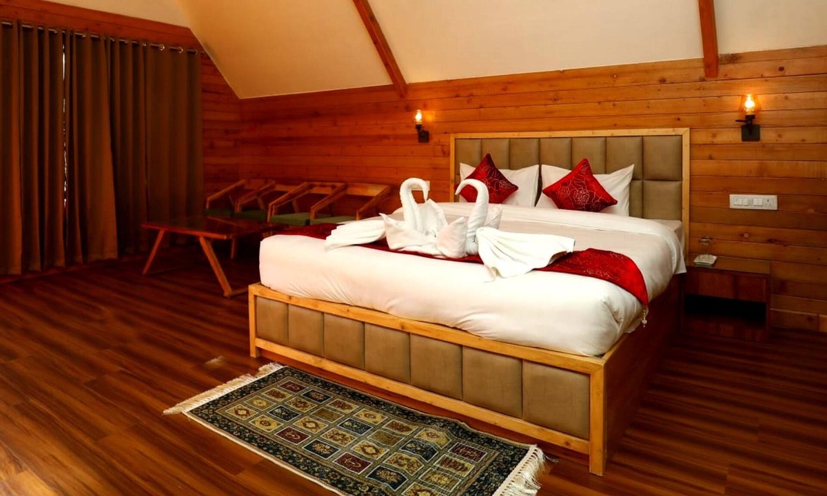Kandaghat Hotel | Banjara Mountain Retreat Chail Hills