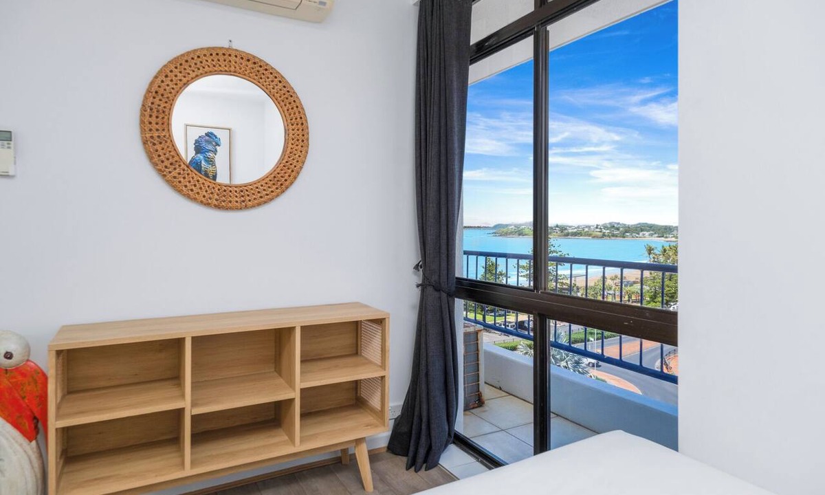 Yeppoon Hotel | Bayview Tower