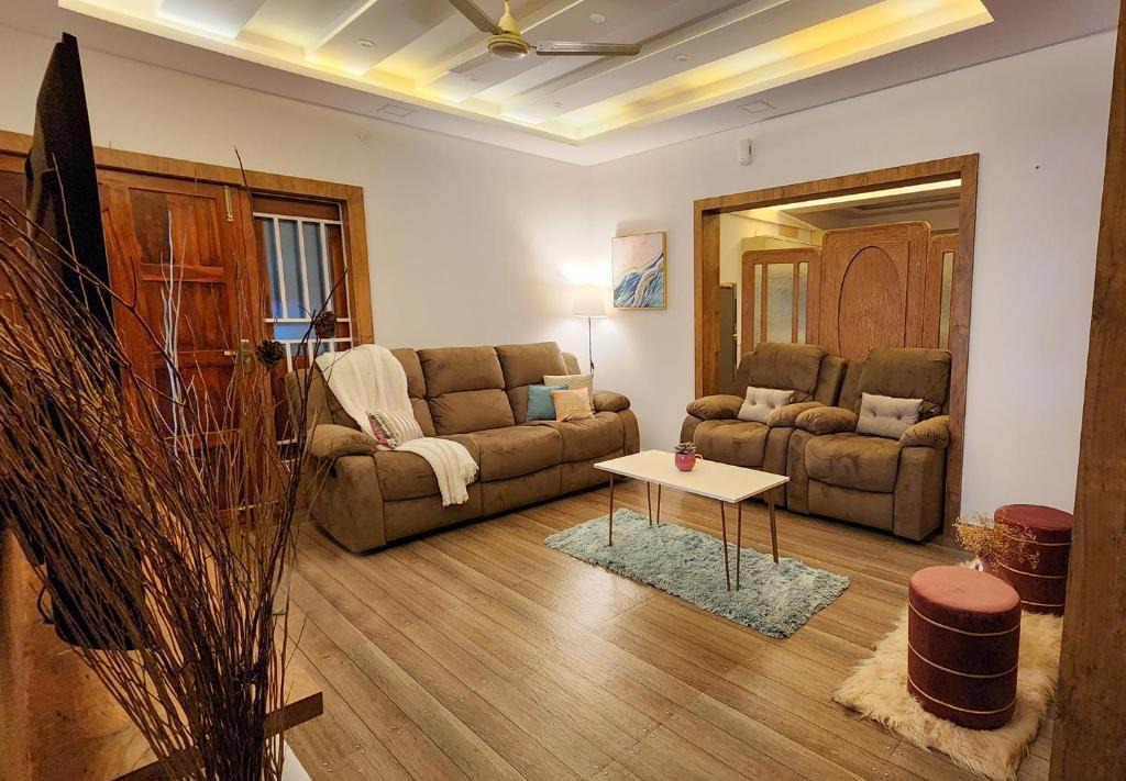Gonikoppal Apartment | Bendheka, The Lux 3BR Apartment