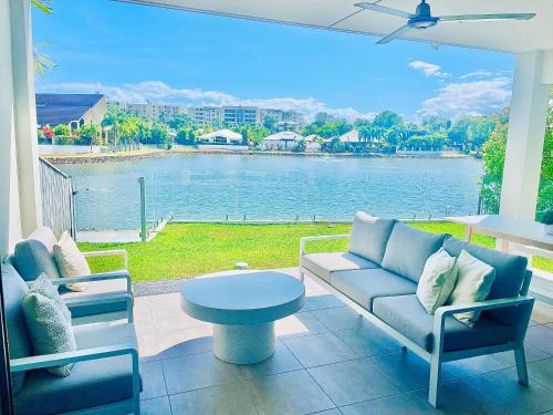 Trinity Beach Apartment | Blue Lagoon Villa B