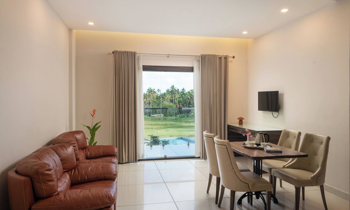 Chavakkad Hotel | Blue Serene Resorts