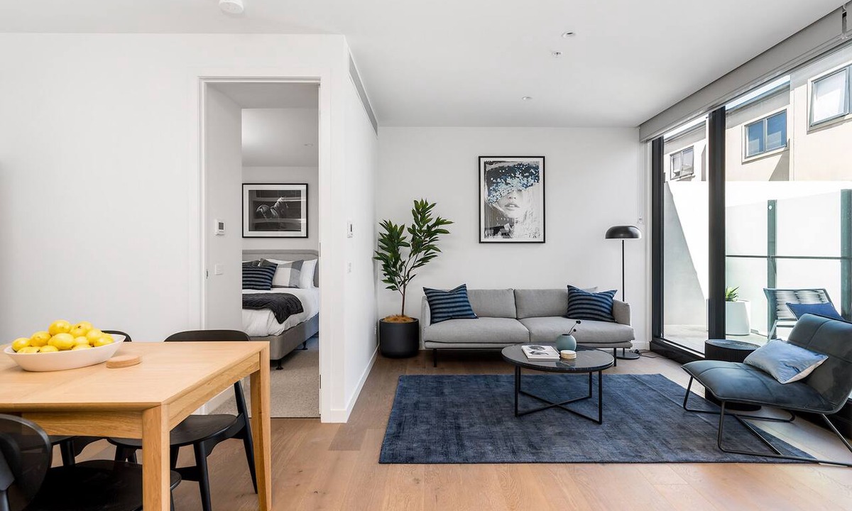 Glen Iris Apartment | BOUTIQUE STAYS - Axel Apartments 102 The Parkin