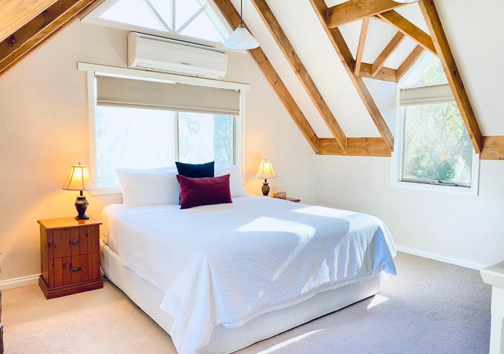 Newborough Cabin | Brigadoon Cottages