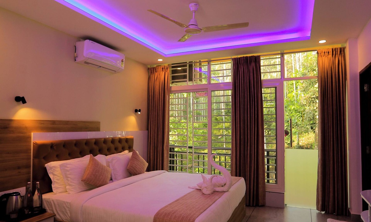 Vayittiri Bed & Breakfast | By The Stream Wayanad