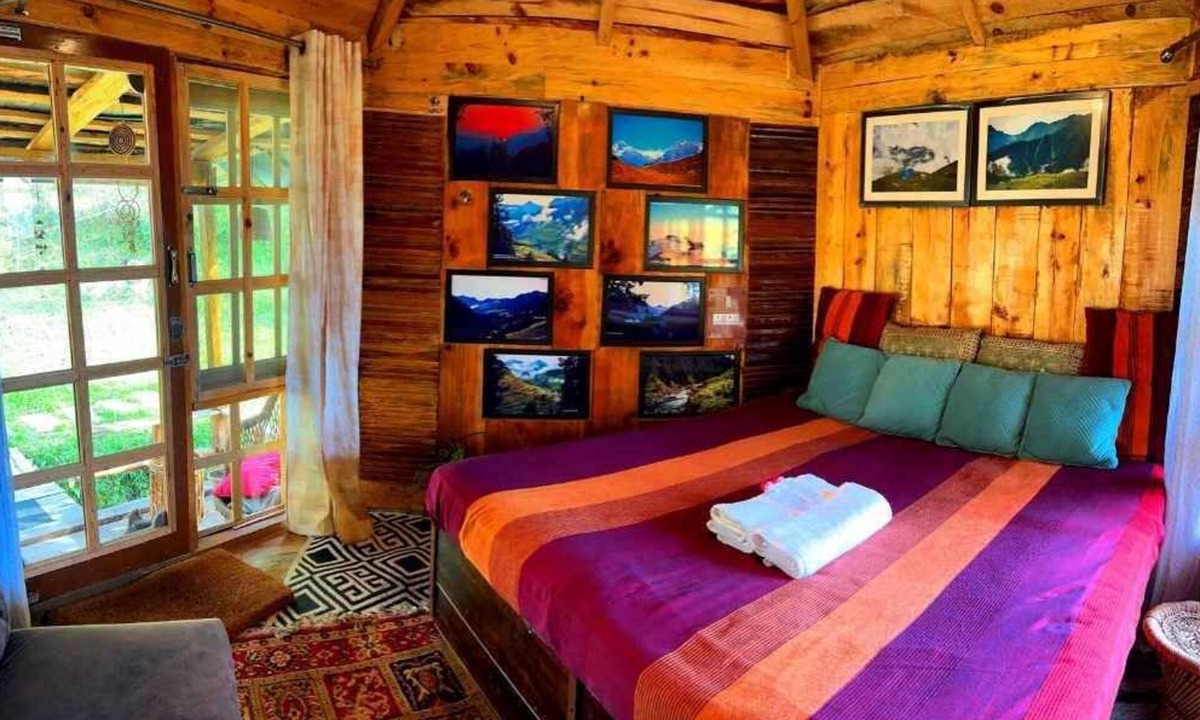 Bir Hotel | Camp Oak View