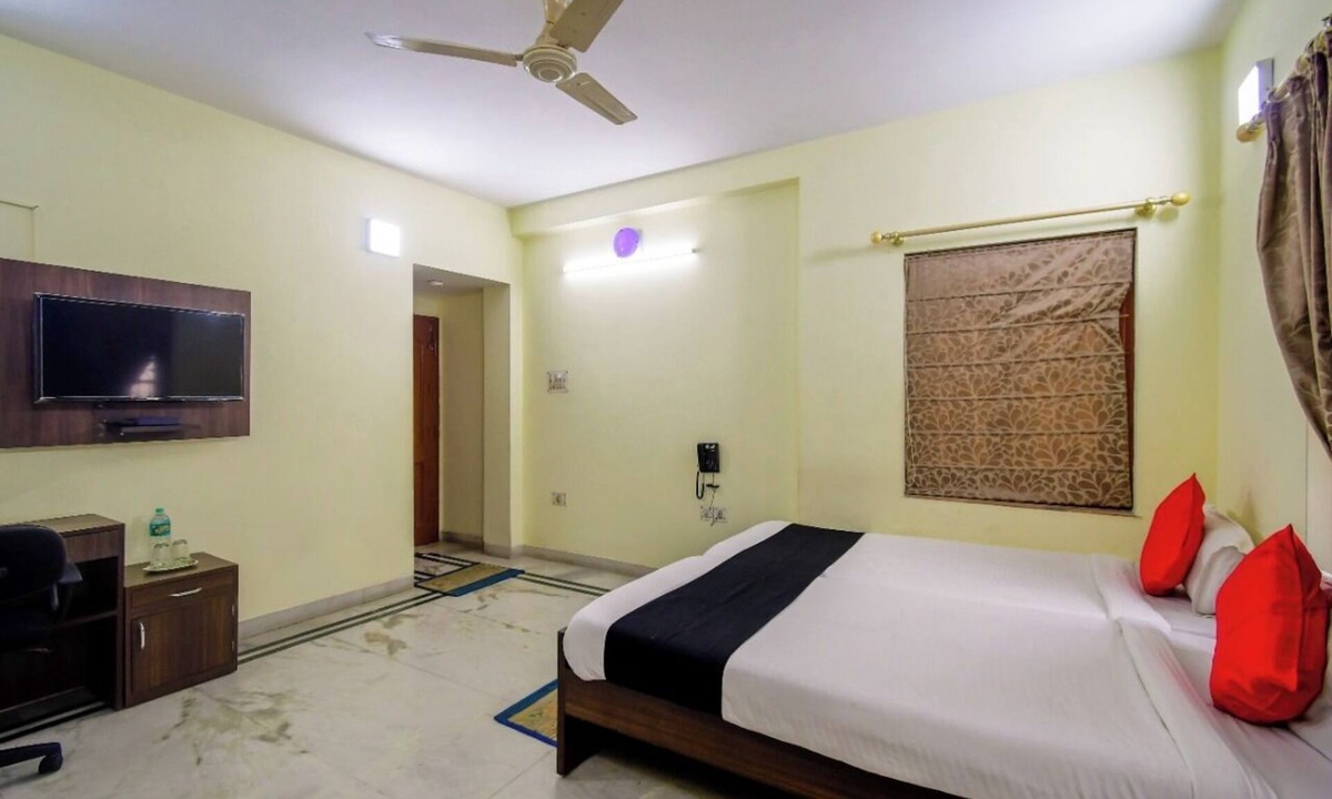 Sector II Hotel | Captain's home stay