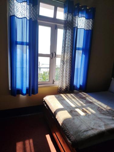 Rishop House | Chander Pahar Retreat
