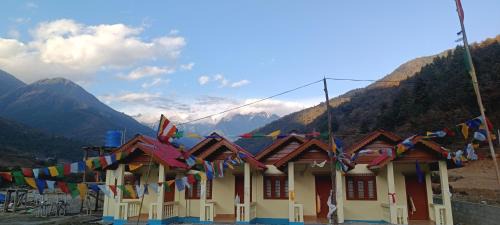 Bomdila House | Chug Ling Serene