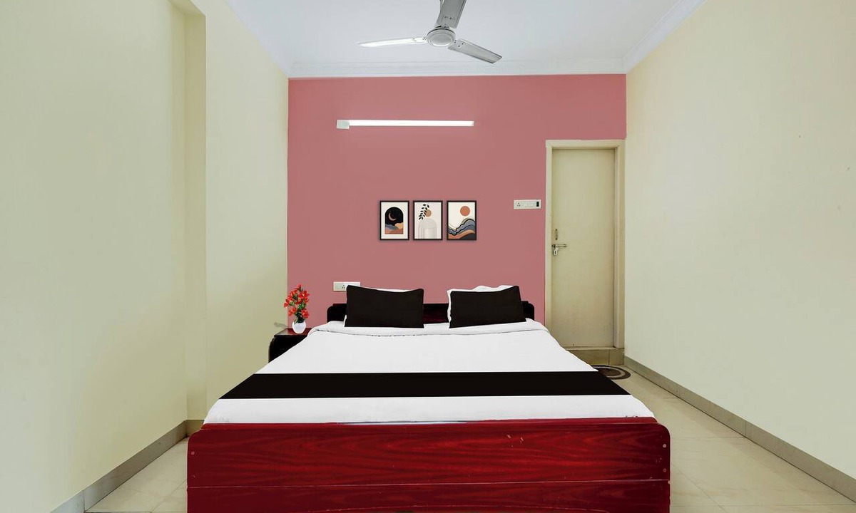 Kakinada Hotel | Collection O Bhanugudi Junction Kakinada