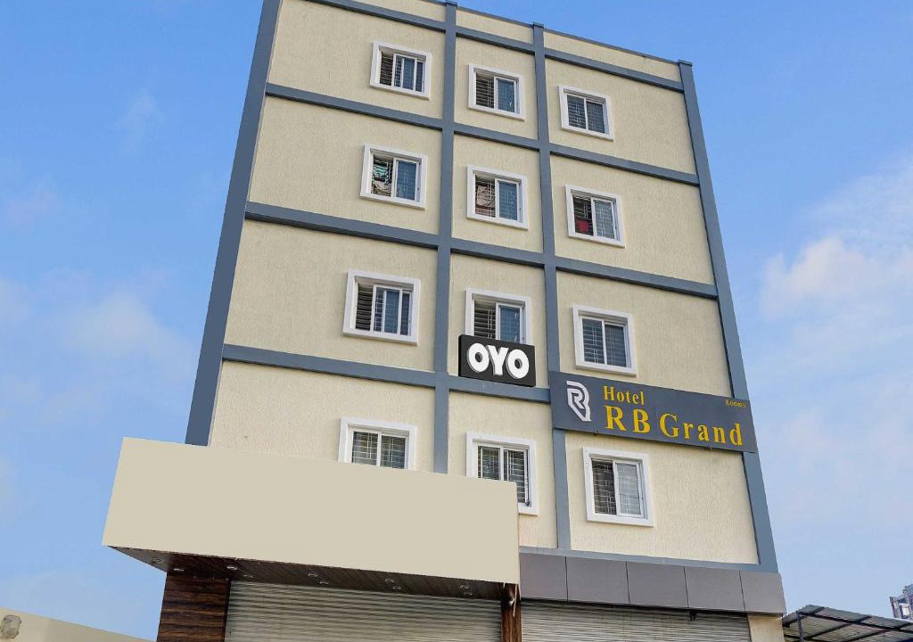 Medchal Hotel | Collection O RB GRAND @ KOMPALLY