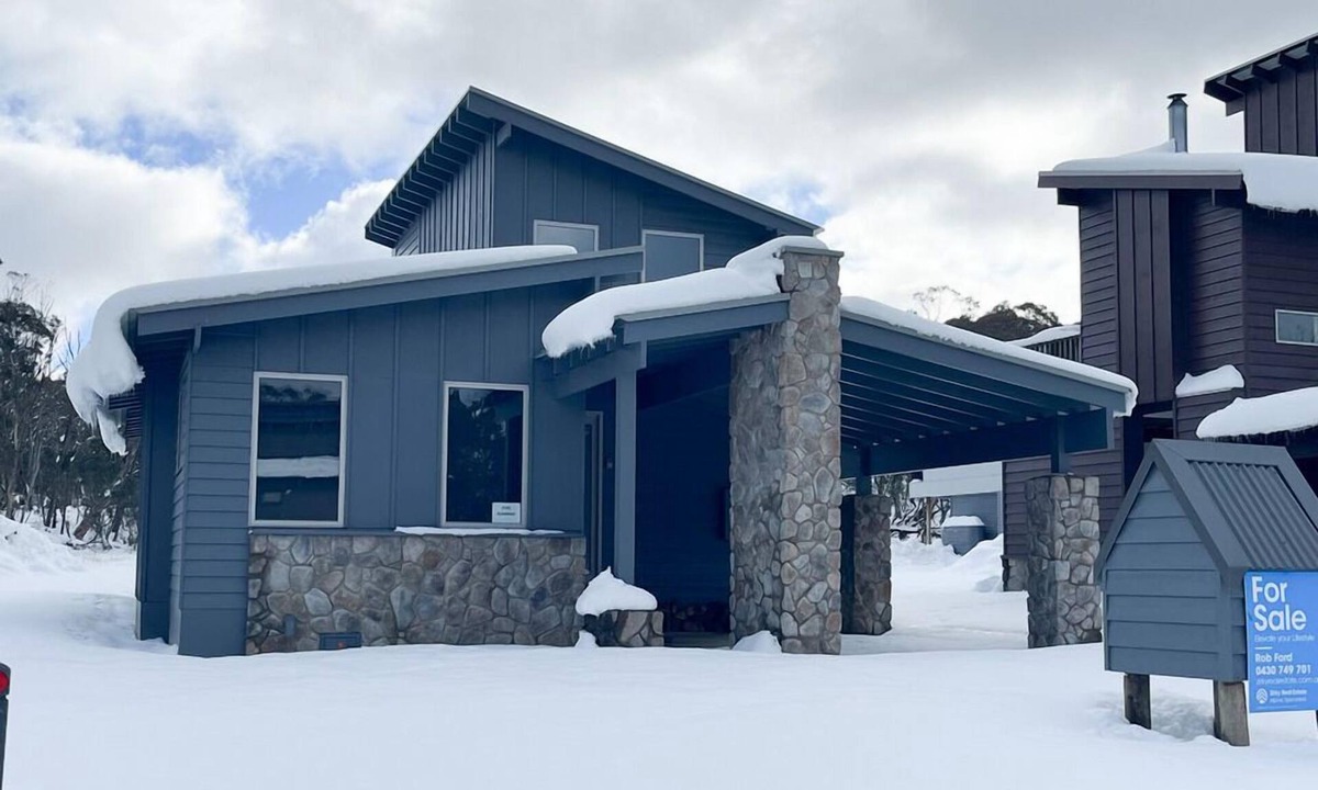 Dinner Plain Ski Chalet | Cool Runnings - Dinner Plain