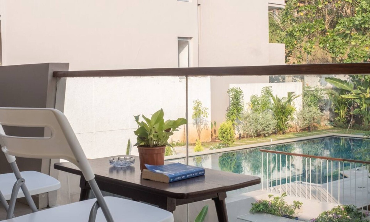 Reis Magos Apartment | Coral Dip Retreat by Da Alohas, a private plunge pool luxury apartment