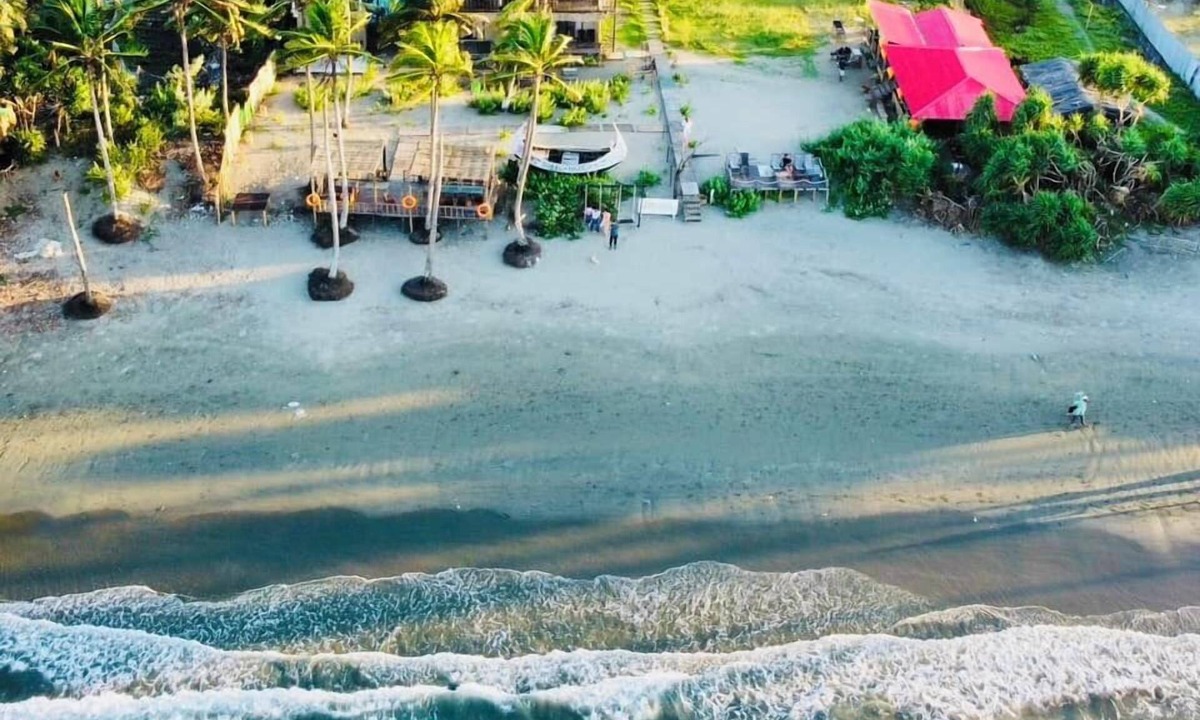 Saint Martin's Island Hotel | Coral Haze Beach Resort