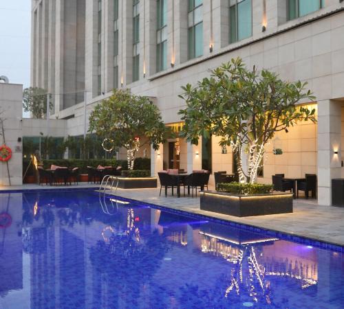 Okhla Phase I Hotel | Crowne Plaza New Delhi Okhla by IHG