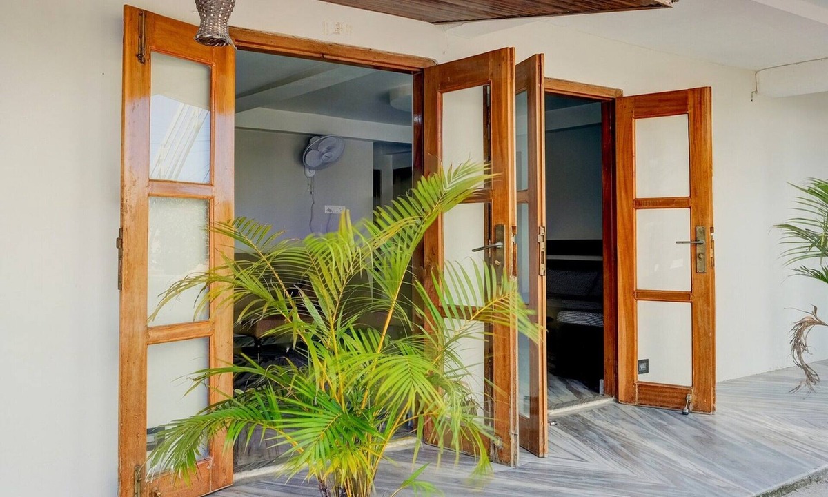 Shillong House | Deluxe55 Pillars House