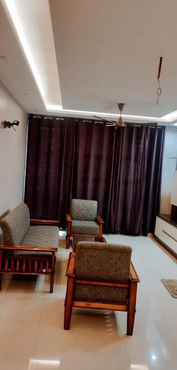 Panchkula House | DLF, The Presidential
