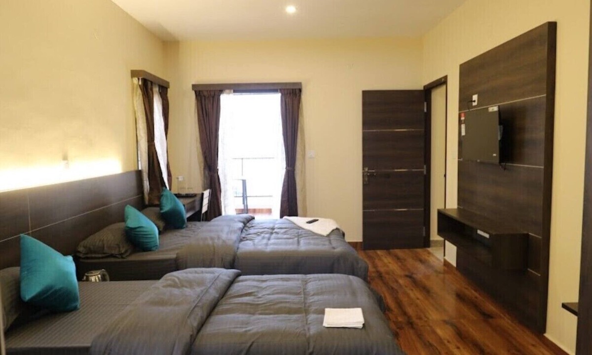 Vattakanal Bed & Breakfast | Dolphin Nose Retreat