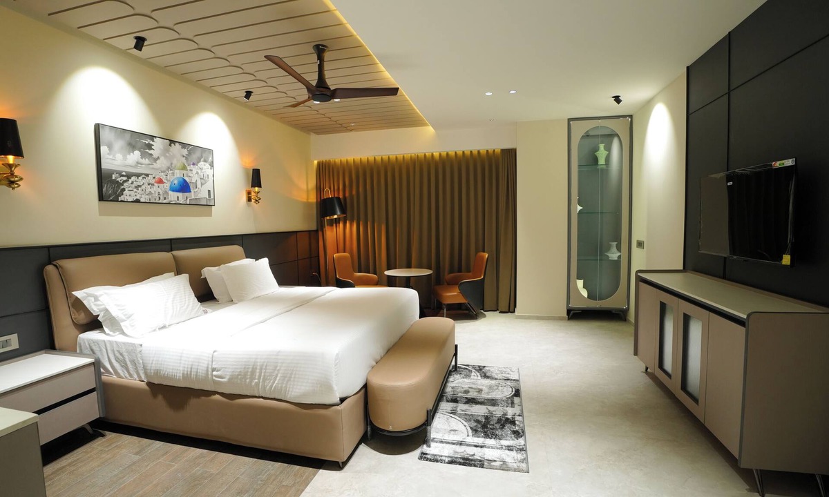 Mannarkkad Hotel | DORO ROYAL SUITE