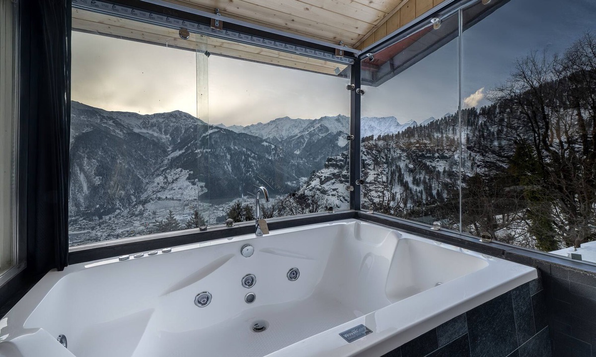 Manali Hotel | Echor Himalayan Sky Cabins Sethan Manali