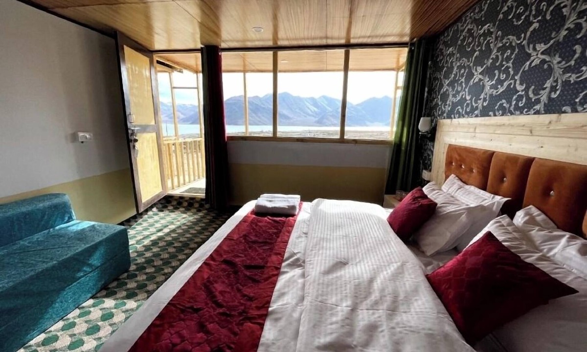 Man Hotel | Ecstasy Huts Pangong