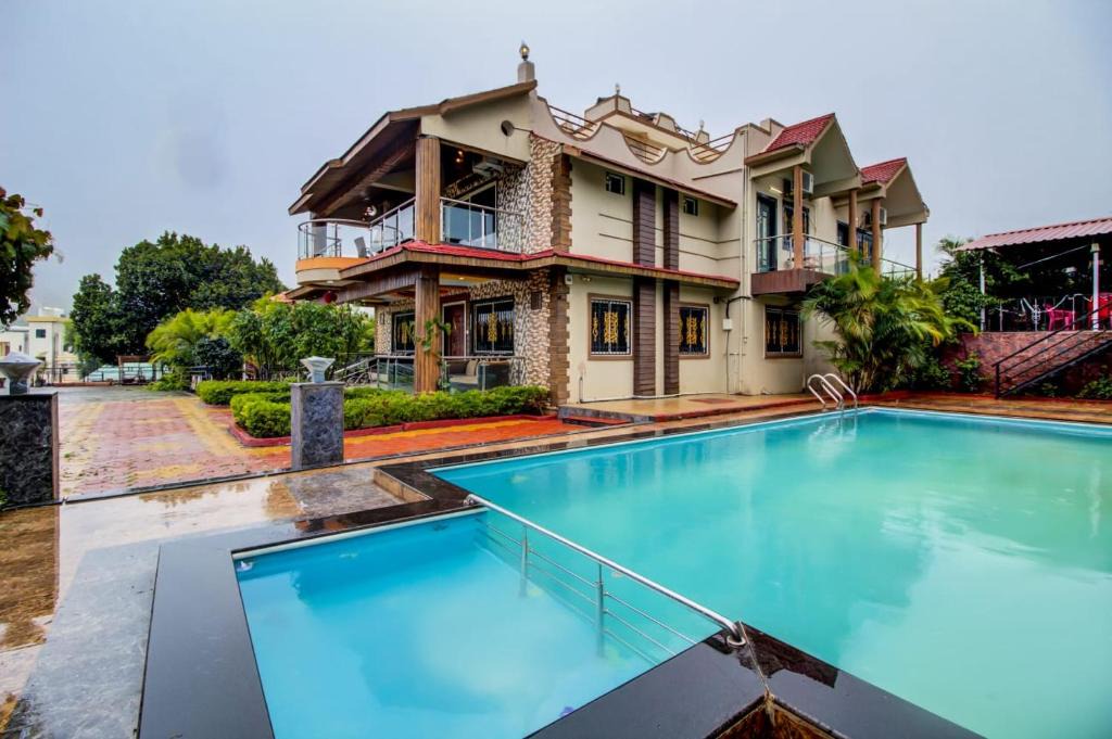 Bhilar Villa | ESHWARI LUXURY VILLA 8 bhk