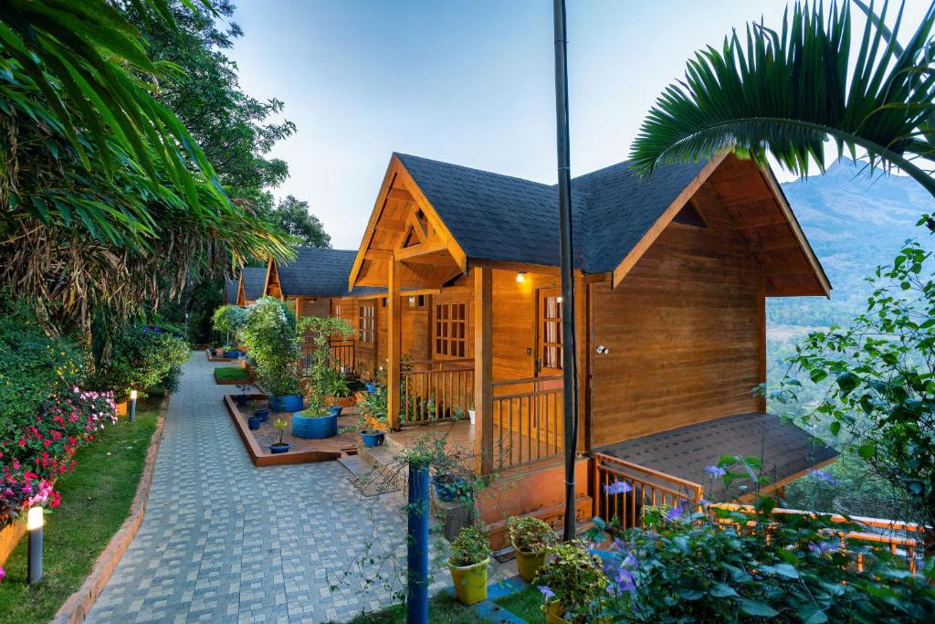 Udumbanchola Resort | Eterno Camellia & Elettaria Luxury Resort Munnar