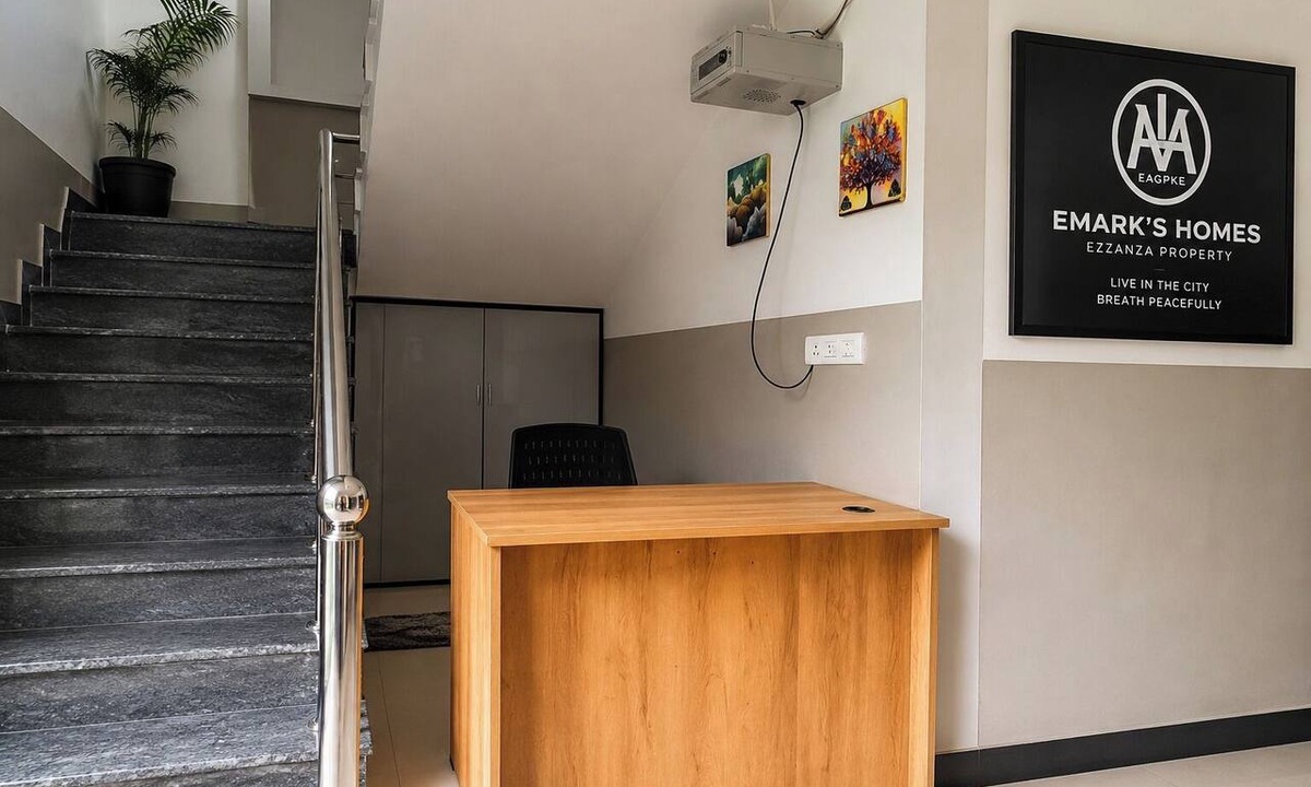 Edapalli Hotel | Ezzanza Property Emarks Homes